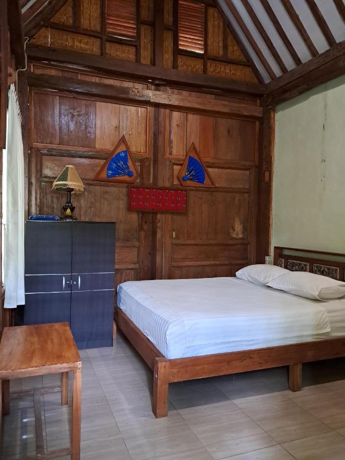 Diana'S Homestay บันยูวังงี ภายนอก รูปภาพ