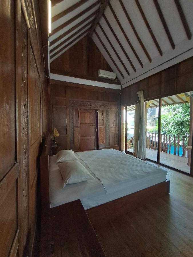 Diana'S Homestay บันยูวังงี ภายนอก รูปภาพ